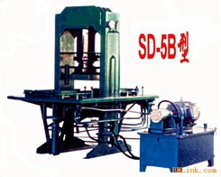供應(yīng)水泥制磚機(jī)與建筑材料銷(xiāo)售 構(gòu)筑現(xiàn)代建筑之基
